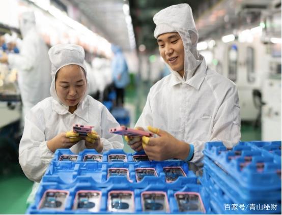 兩億新生代擇業觀變遷 為何寧送外賣不進工廠，甚至以技術工人為恥？